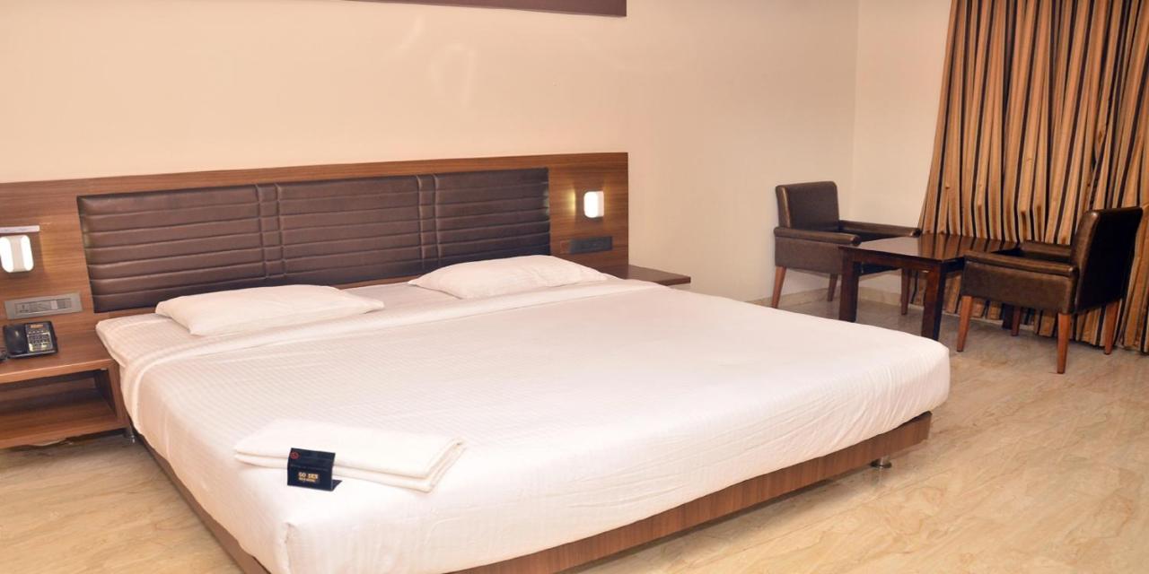 拉马纳塔普拉姆 Golden Residency酒店 外观 照片