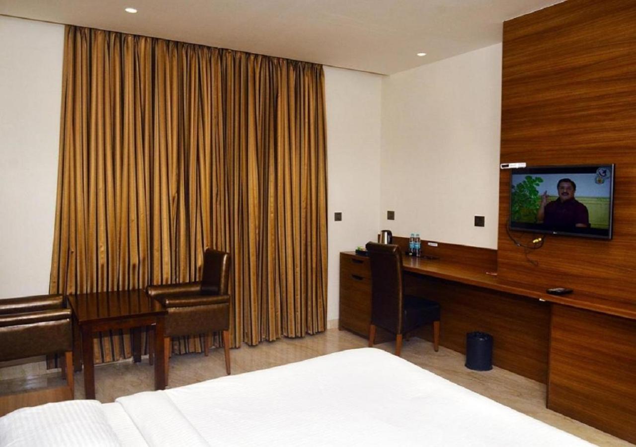 拉马纳塔普拉姆 Golden Residency酒店 外观 照片