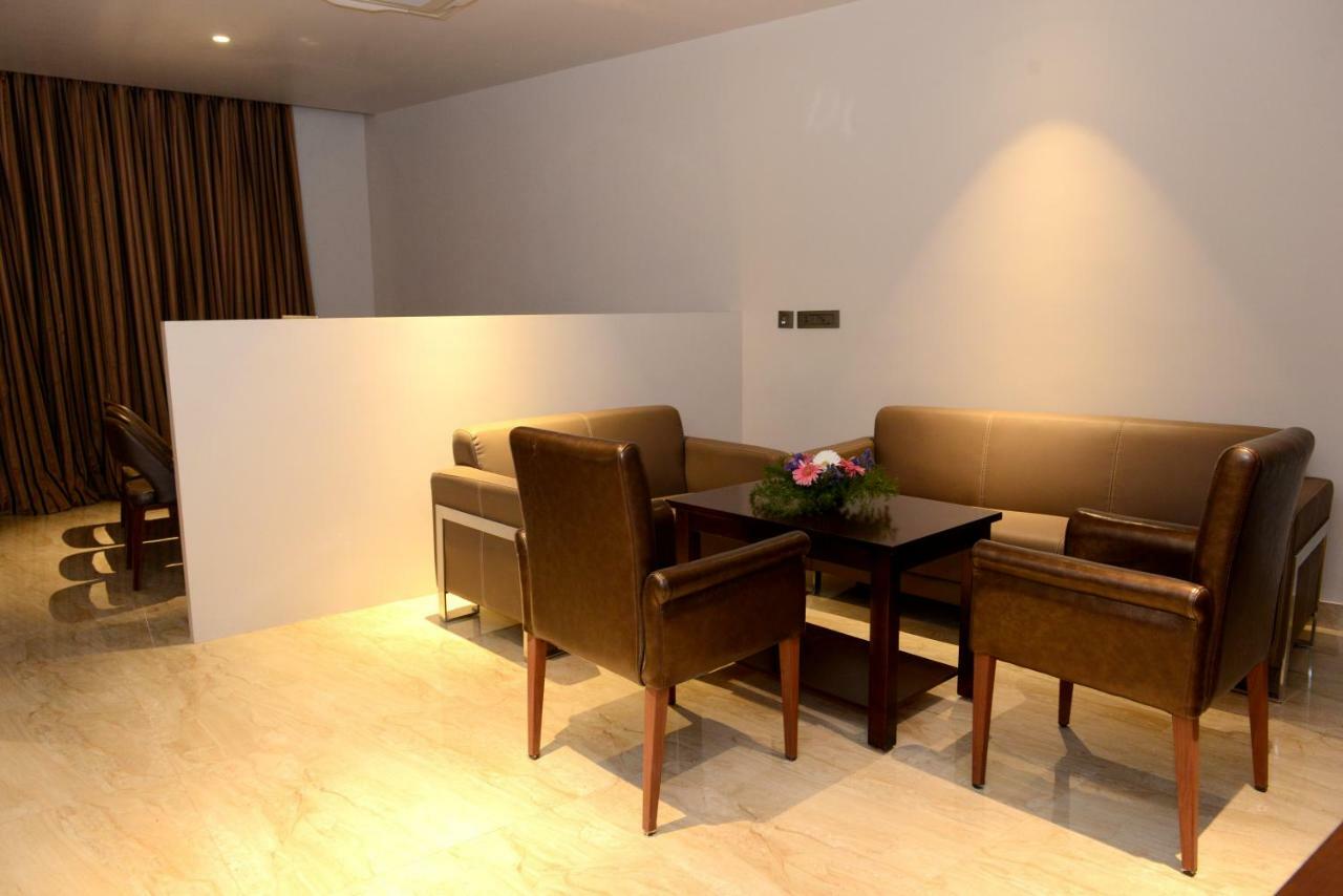 拉马纳塔普拉姆 Golden Residency酒店 外观 照片